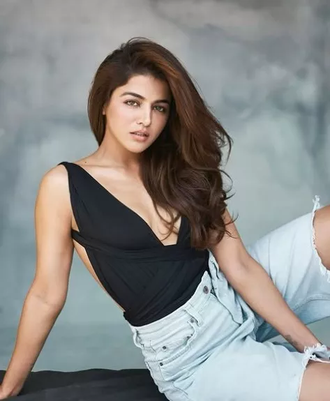 Wamiqa Gabbi Husband Name